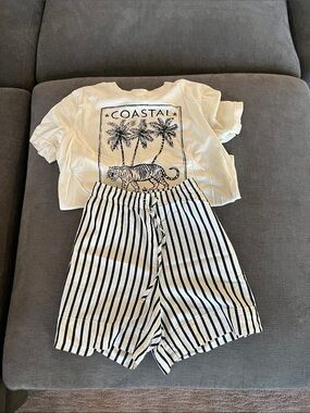 H&M Cream 'Coastal' Graphic Short Sleeve Tee and Striped Shorts